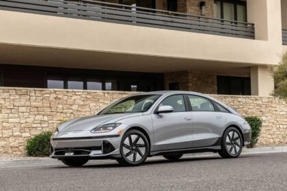 Hyundai invests $20B in U.S. manufacturing, including a $5B steel plant in Louisiana and a new Georgia auto factory, boosting jobs and EV production.