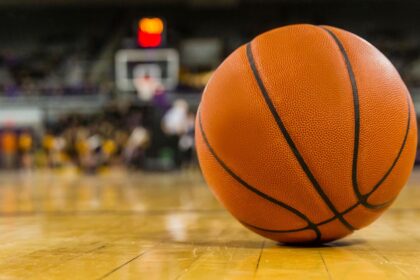 Get ready for the 2025 NCAA Tournament with our guide to top teams like Auburn, UConn, and St. John’s, plus tips to ace your bracket as March Madness tips off March 18.