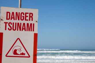 tsunami-earthquake-alaska