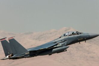 A wounded U.S. airman survived 36 hours behind enemy lines in Iran, declaring “God is good” before rescue—highlighting the power of faith sustaining America’s troops.