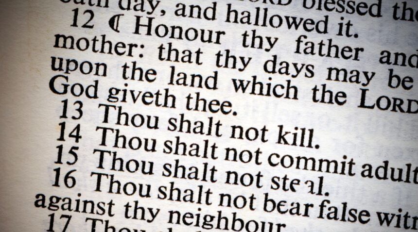 A federal appeals court has ruled that Texas can require the Ten Commandments to be displayed in public school classrooms, a decision supporters hail as a win for religious expression while critics prepare to challenge it at the Supreme Court.