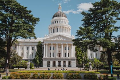 California government building illustrating Costa Mesa city employee compensation decisions